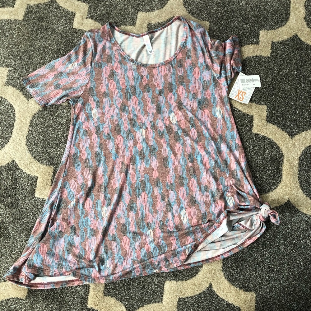 Lula Roe Perfect Tee
